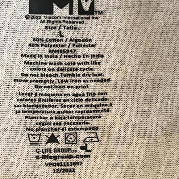 MTV burger and fries graphic tee Size Large - Picture 6 of 6